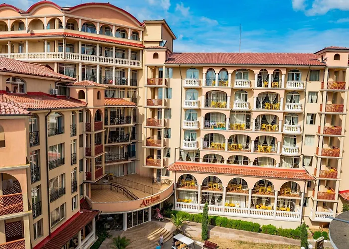 Menada Atrium Apartament Elenite