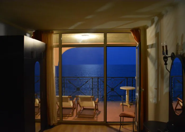 Menada Atrium Apartament Elenite