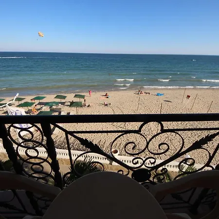 Menada Atrium Апартаменты *