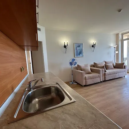 شقة Menada Atrium *