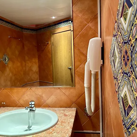 Menada Atrium * النايت