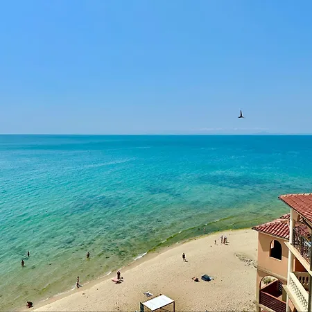 Апартаменты Menada Atrium